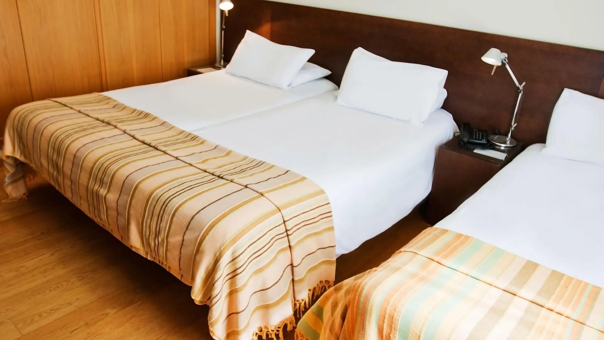 Hotel Patagonia Sur Cadiz 3*,  Spain